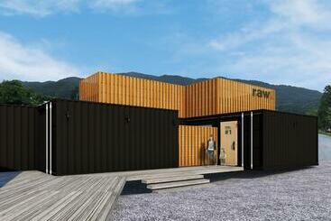 בית מלון כפרי Raw_