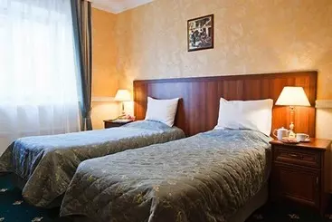 בית מלון כפרי Lecco Art