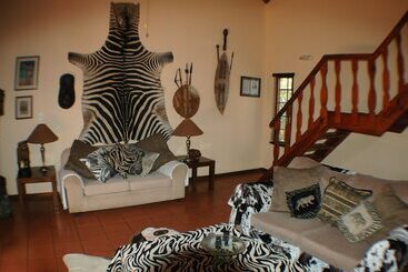 펜션 Trees Too Guest Lodge