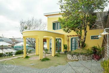 Hotel Ami Le Jaune Dalat Homestay