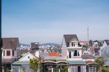 Pensión Bliss House đà Lạt