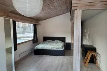 ツーリストアパートメント Svingen Apartments