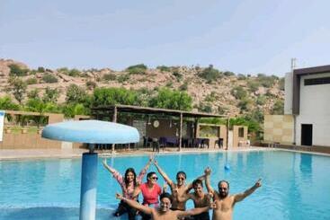 ペンション 3season Resort Hampi