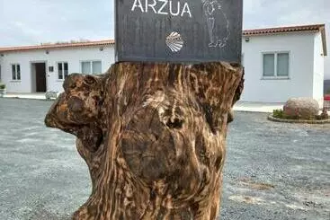 ペンション La Puerta De Arzúa
