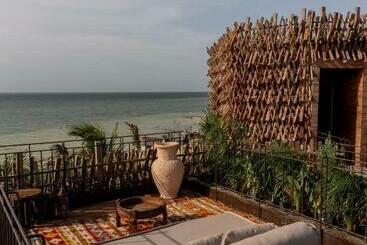 هتل Nomade Holbox