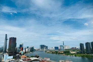 Жильё для туристов Marina View   Apartment 2bedrooms In Central