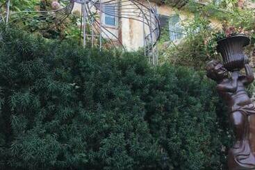 Bed & Breakfast Palazzo Fauzone Relais