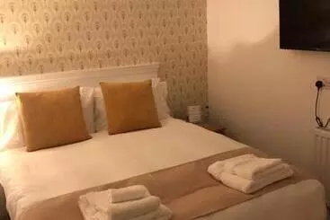 Hotel Jt Abergwaun