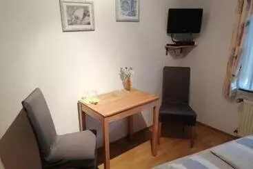 ベッドアンドブレックファースト Gästehaus Herbert Kappes