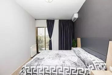 ツーリストアパートメント Maravillosa Casa Con Piscina Grande Y Bosque