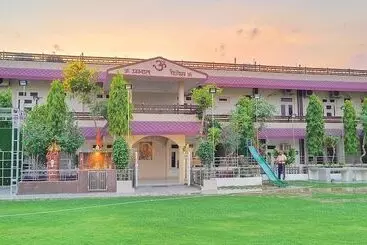 Resort Prabhat Palace