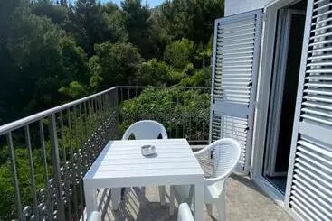 ツーリストアパートメント Villa Lime