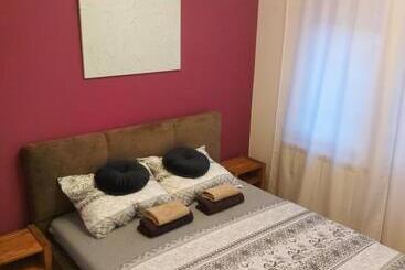 آپارتمان‌های توریست‌ها River Lux