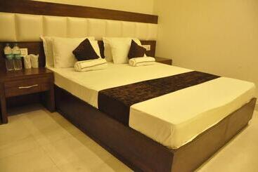 ホテル Lotus Grand Akm