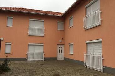 Bed and Breakfast Izabella Panzio