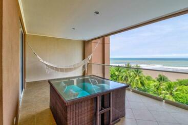 ホテル Breakwater Point 602