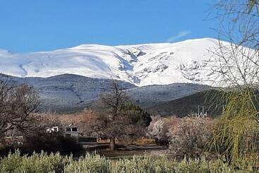 بنسيون Vakantieboerderij La Balsa