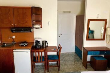 Hotel Dionysis Studios