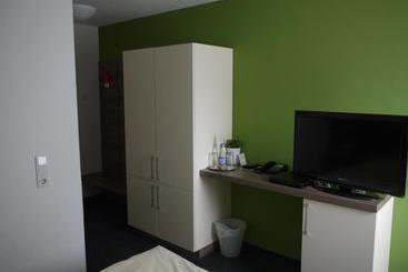 酒店 Ruhrstadtarena