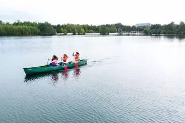 هتل Kempense Meren By Sunparks