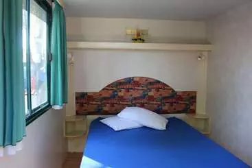 バンガロー Villaggio Camping Lungomare
