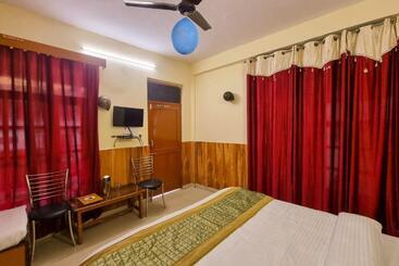 بنسيون Oak View