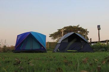 Pensão เฮือนกว่าง