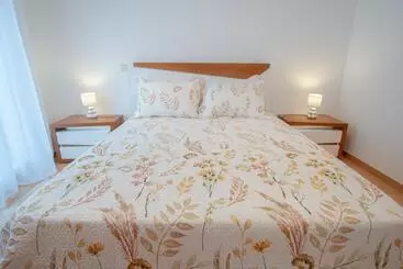 ツーリストアパートメント Sea House