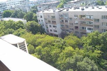 آپارتمان‌های توریست‌ها Panorama Apartment