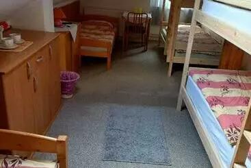 Pension Restaurace A Penzion Mája