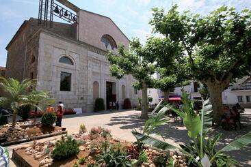 هتل H Bella Mar Roses