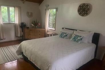 آپارتمان‌های توریست‌ها Konini Villa