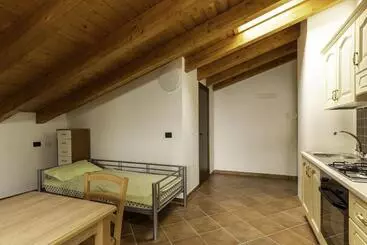 Appartamenti turistici Villa Sara Sull Etna Con Piscina