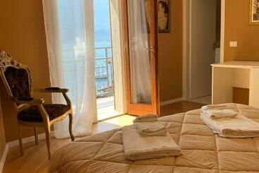 ベッドアンドブレックファースト Villa Castello Only Room