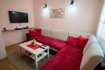 آپارتمان‌های توریست‌ها Butterfly