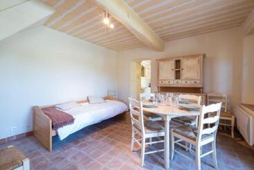 شقق خاصة سياحية Jewel Of 280m With Infinity Pool In Absolute Calm