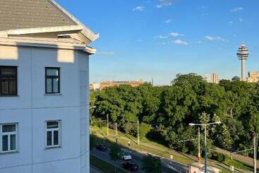 آپارتمان‌های توریست‌ها Central Apartment Next To Belvedere Castle