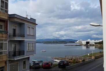 آپارتمان‌های توریست‌ها Chavesb Apartamento En Vilaxoan De Arousa