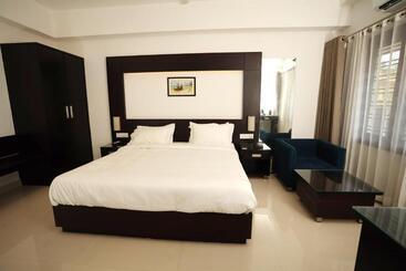 Отель Loveland Residency