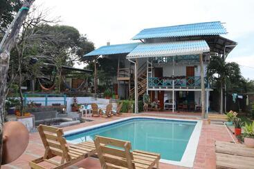 Hotel Palomar Ecocabaña