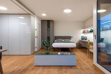 ツーリストアパートメント Lo Scudo Di Stabio