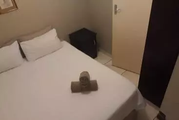 پانسیون Ocean Palace Self Catering Lodge