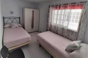 ペンション Tango House