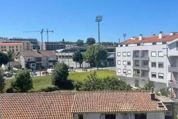 ツーリストアパートメント Apartamento Amplo E Moderno Perto Do Estádio Futebol