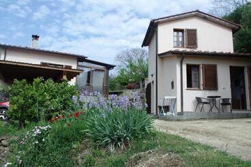 Agriturismo Del Monte