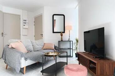 游客公寓 La Source Spacieux T2 Au Coeur Du Village, à 5min Des Plages