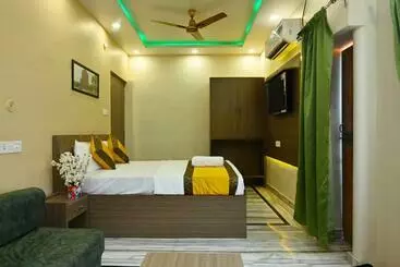 Bed & Breakfast Bluebells Varanasi