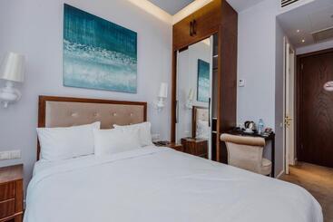 Golden Palace Batumi Hotel & Casino