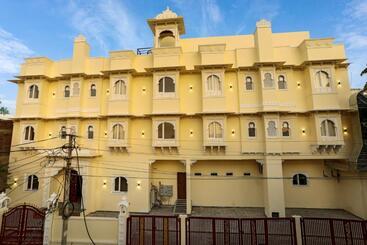 Hotel Vasant Vilas A Heritage Stay