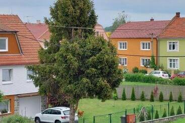 آپارتمان‌های توریست‌ها Apartmán Olomouc Nemilany